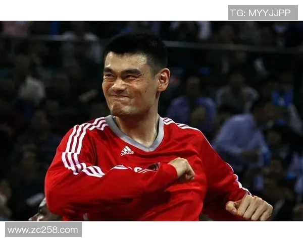 姚明的大哥：从篮球场到人生舞台的传奇旅程与家庭背后的故事