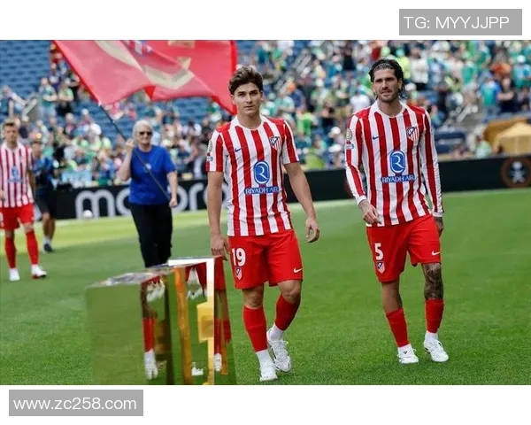 意甲激战里昂与马竞握手言和补时瞬间引发全场狂欢点评分析