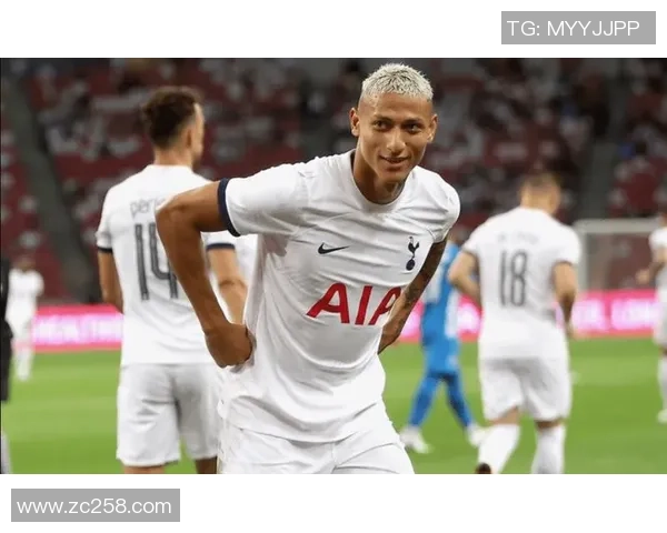 热刺逆转里昂获足总杯胜利球员帽子戏法点燃全场激情