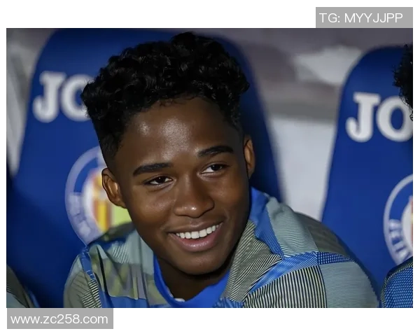 国王杯精彩对决拜仁逆转里昂上演帽子戏法引爆全场激情